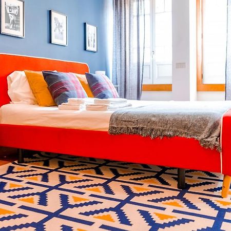 Cozy Studio In The Heart Of Lapa - 5Min Walk To Metro! Porto Luaran gambar