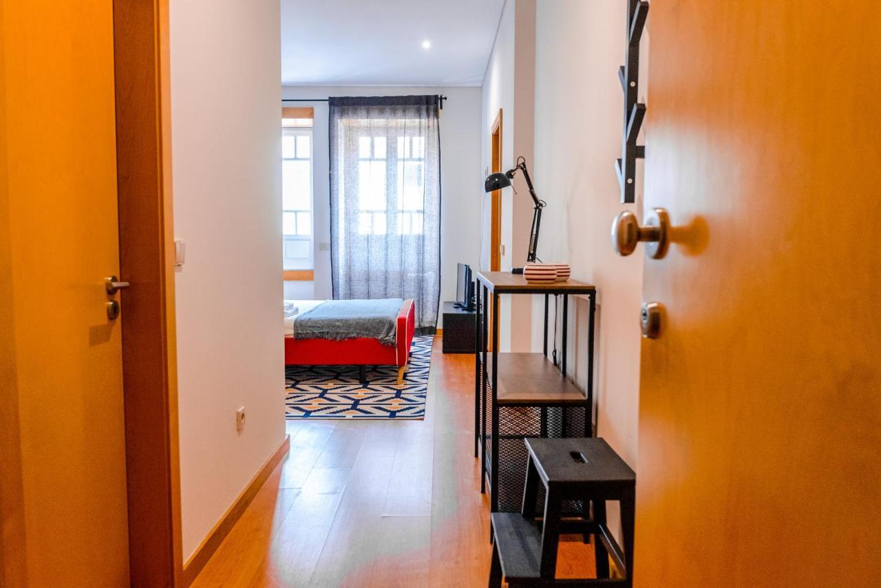 Cozy Studio In The Heart Of Lapa - 5Min Walk To Metro! Porto Luaran gambar